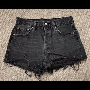 Levi's Women's 501 Original Fit High Rise Black Shorts (Size: W29)